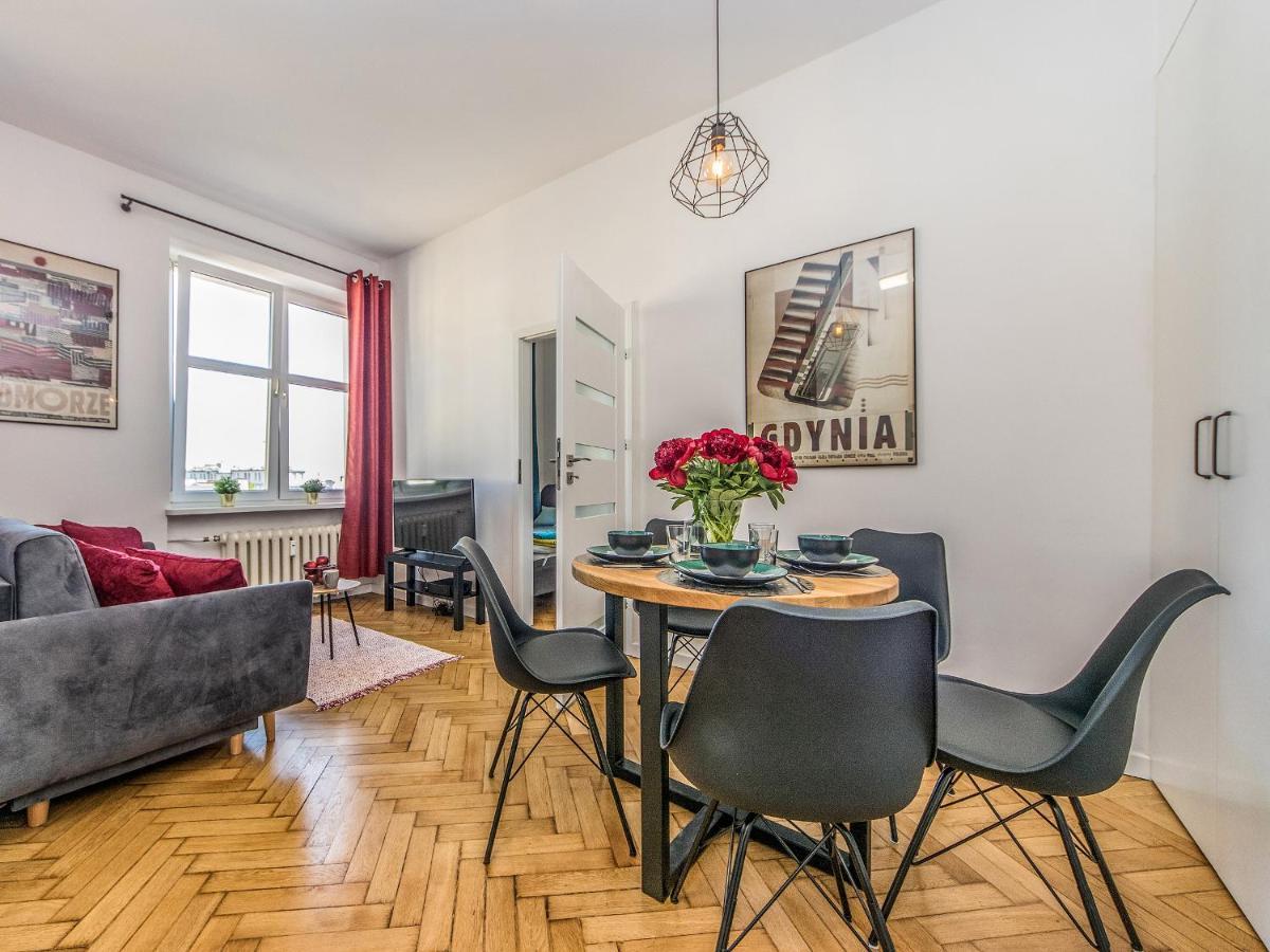 3 Citygo Apartament Skwer Kosciuszki 10 Na 10 Gdynia Esterno foto